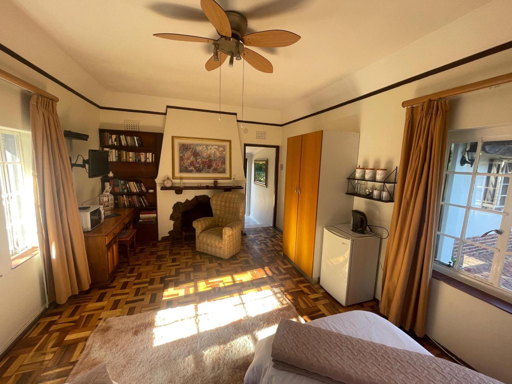 The Sanctuary Guest House Estate เคปทาวน์ ภายนอก รูปภาพ