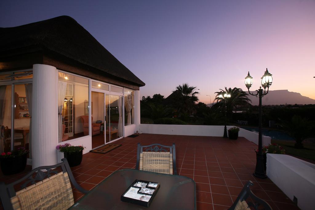 The Sanctuary Guest House Estate เคปทาวน์ ภายนอก รูปภาพ